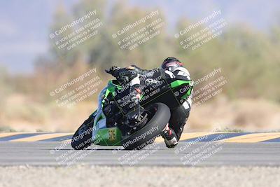 media/Oct-04-2025-CVMA (Sat) [[408bcdd6e4]]/Race 13-Amateur Supersport Open/